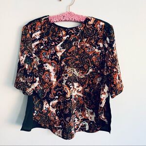 WAYF Paisley Side Slit Blouse Size Large
